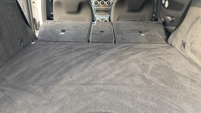 Mercedes-Benz GLC 300d 4Matic AMG Line Premium Pls 5dr 9G-Tronic Diesel Estate